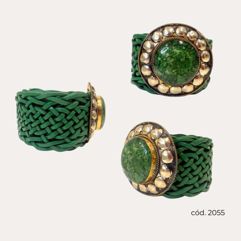 Cinturón ancho verde trenzado