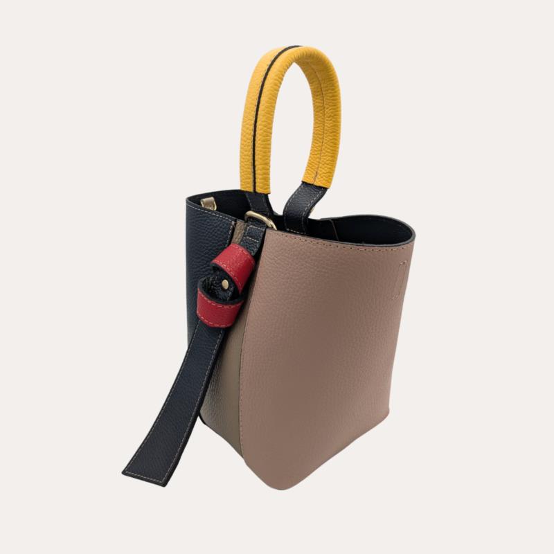 Bolso de Piel Pequeño Multicolor Tipo Cubo Asa Amarilla