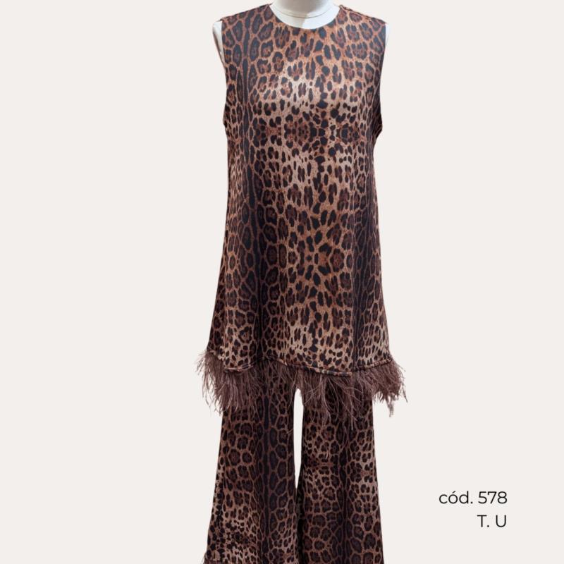 Conjunto Leopardo Animal Print de Blusa Sin Manga y Pantalón