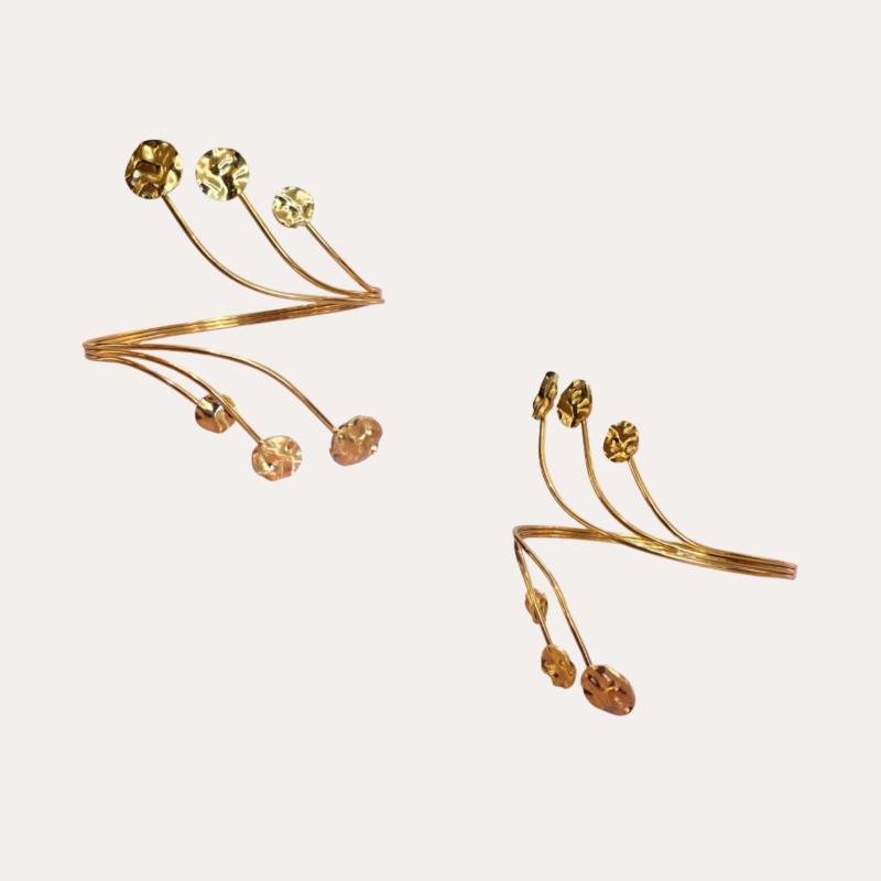 Brazalete De Brazo Dorado De Acero Con Hojas Circulares