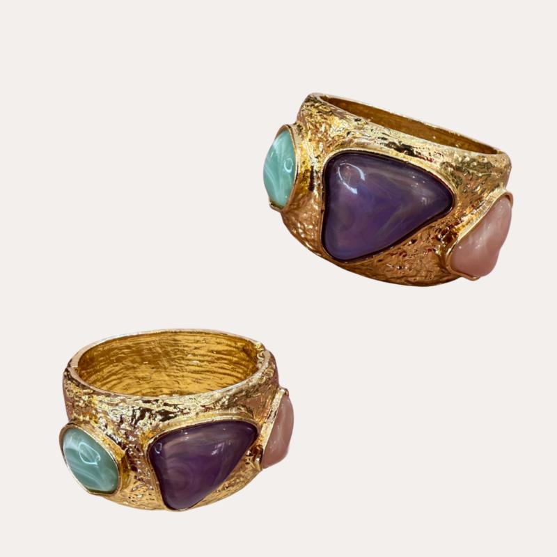 Brazalete dorado piedra colores