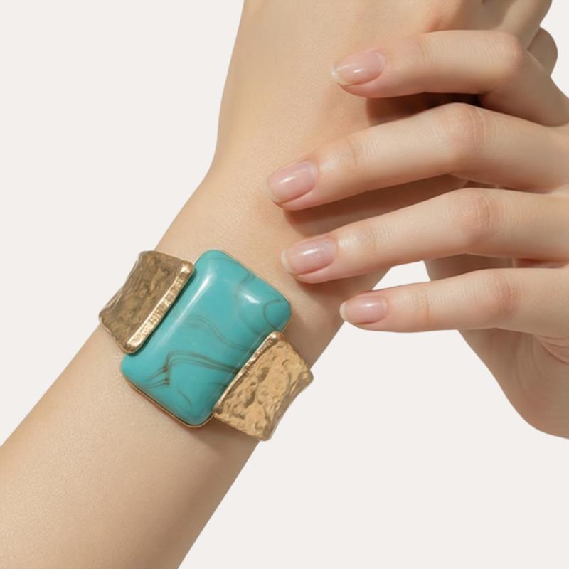 Brazalete Dorado Piedra Turquesa