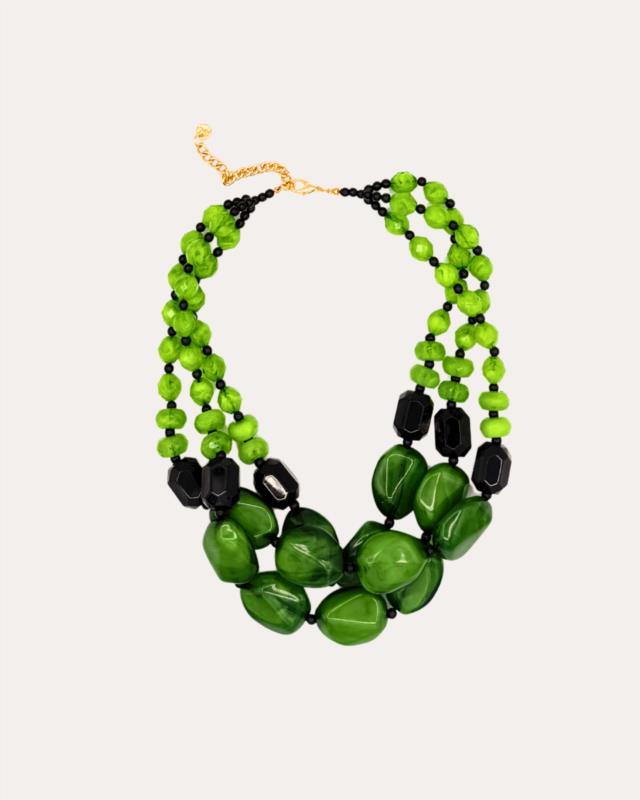 Collar Corto Verde Negro