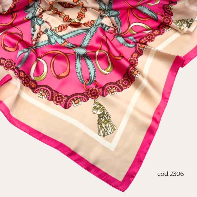 Fular Rosa Fucsia con Estampado de Cordón