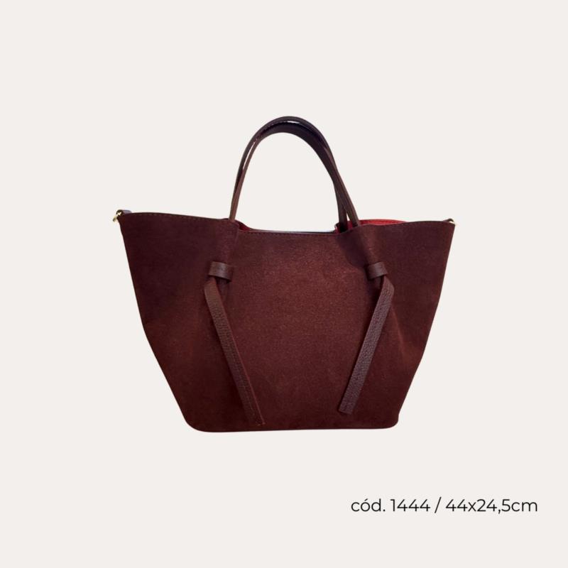 Bolso grande vino burdeos | Elegancia moderna Madrid