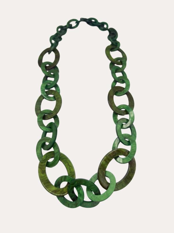 Collar Largo de Eslabones en Resina Verde Jaspeado